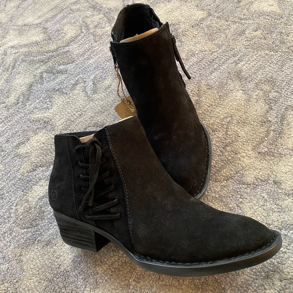 Born Bessie Bootie